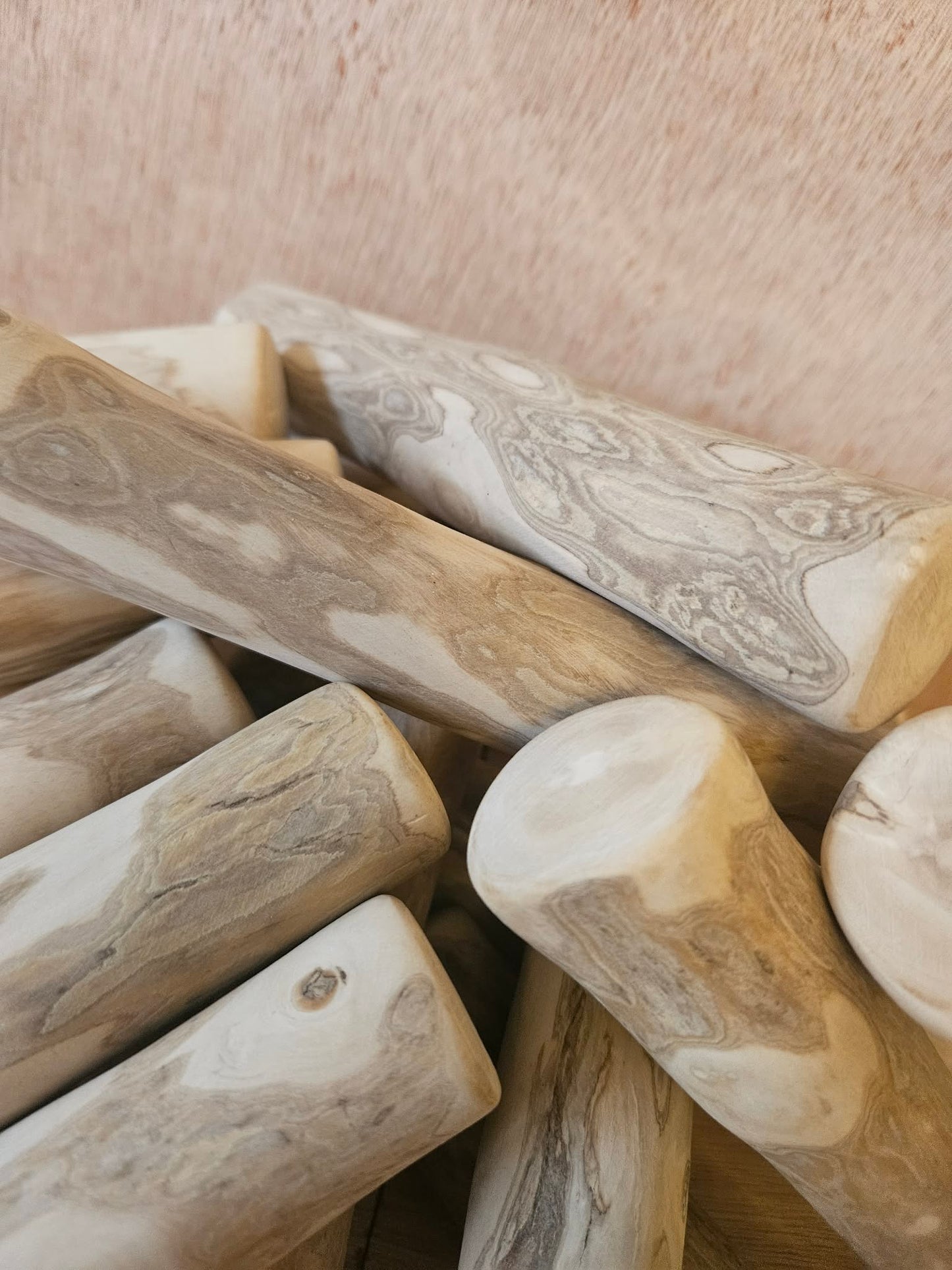 Coffee Wood Dog Chews - Natural Long-Lasting Chew