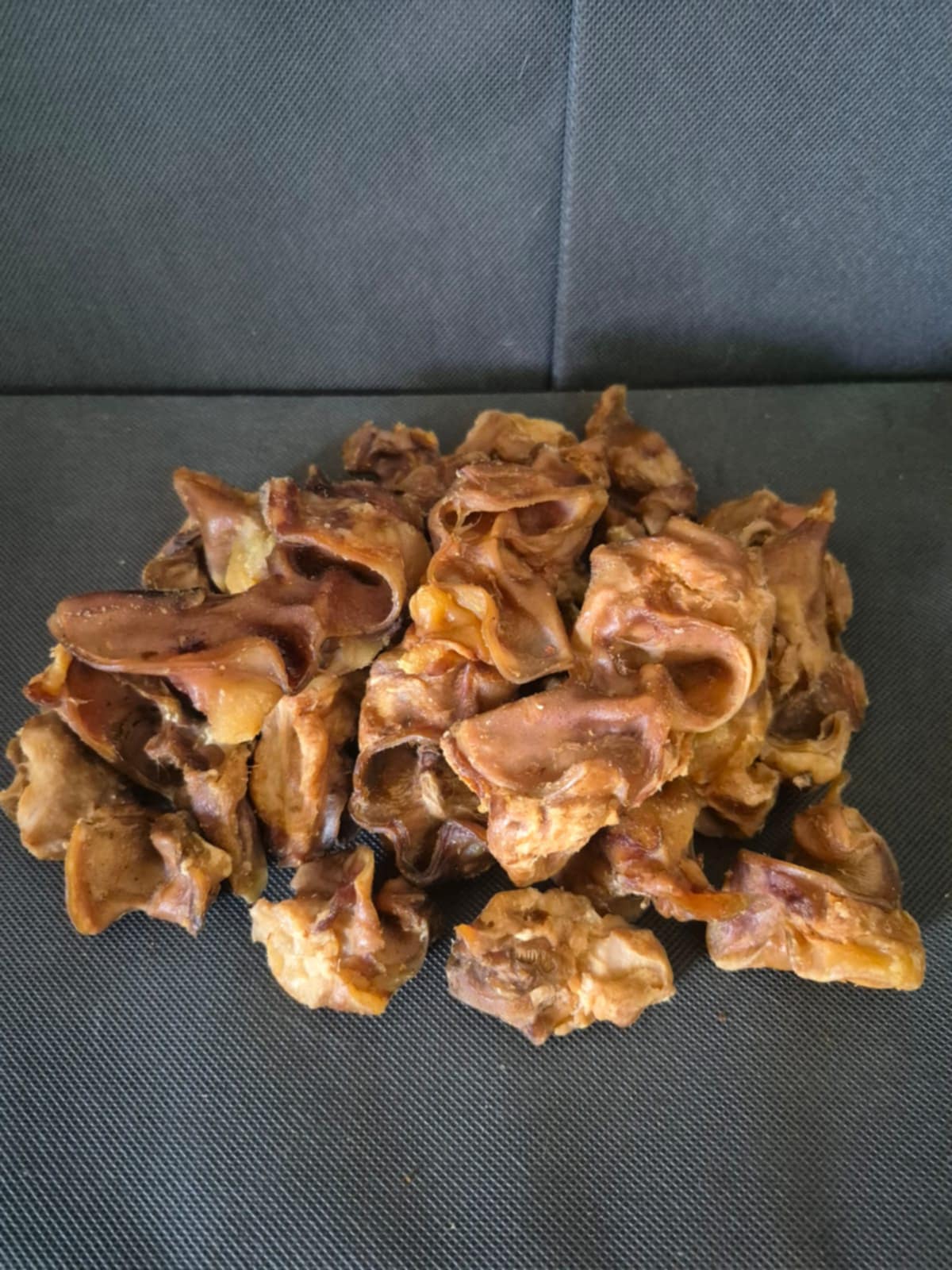 Natural Pig inner ear bite Treats