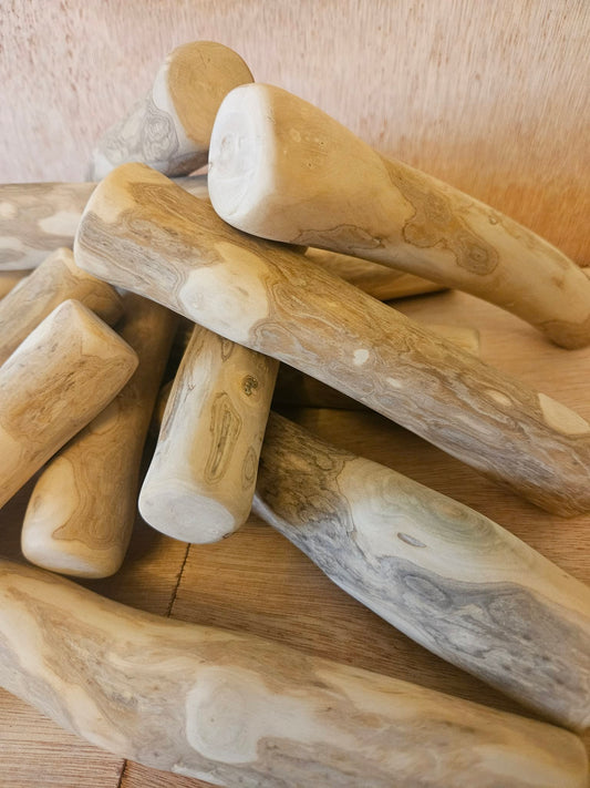 Coffee Wood Dog Chews - Natural Long-Lasting Chew