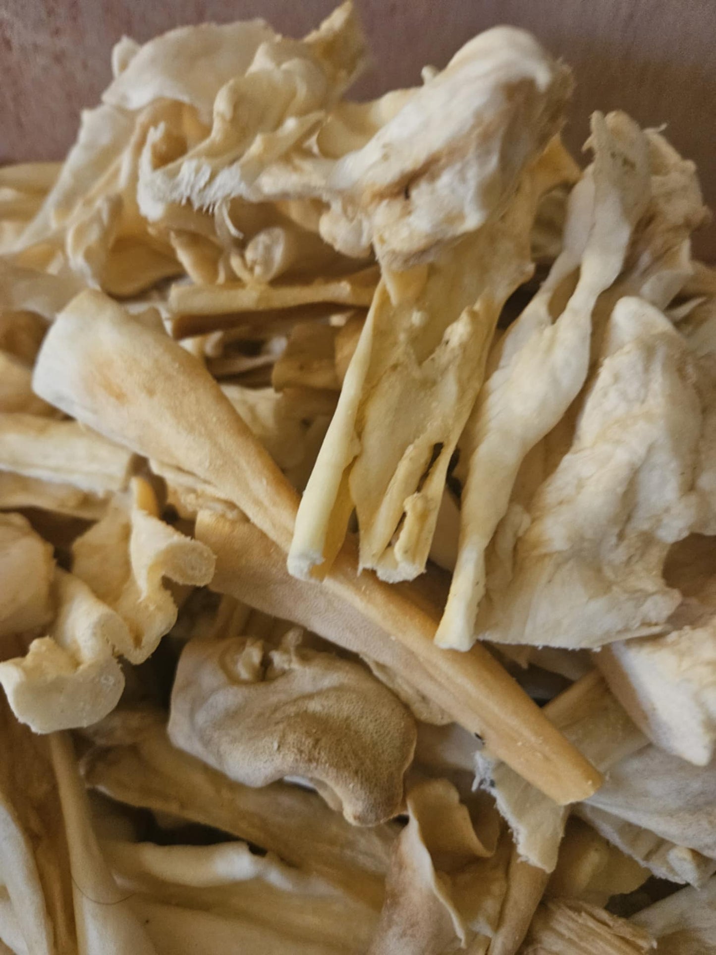 Natural Lamb Skin Dog Protein Treat Chew
